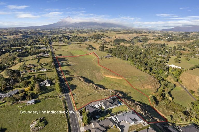 Photo of property in 492 Carrington Road, Hurworth, New Plymouth, 4371