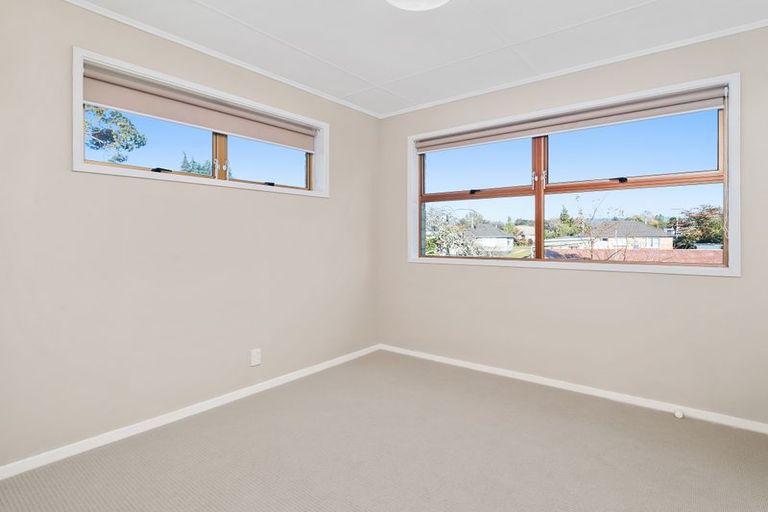 Photo of property in 16 Grayson Avenue, Mangakakahi, Rotorua, 3015