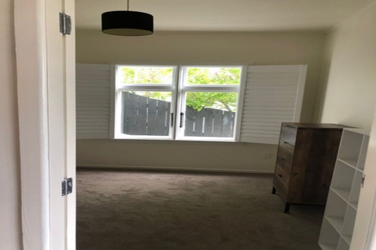 Photo of property in 6 Pitarua Street, Thorndon, Wellington, 6011