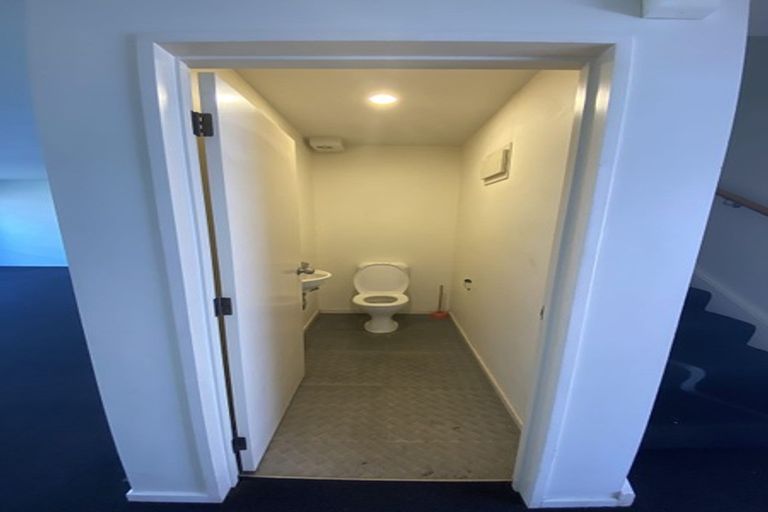 Photo of property in 1/336 Lincoln Road, Addington, Christchurch, 8024