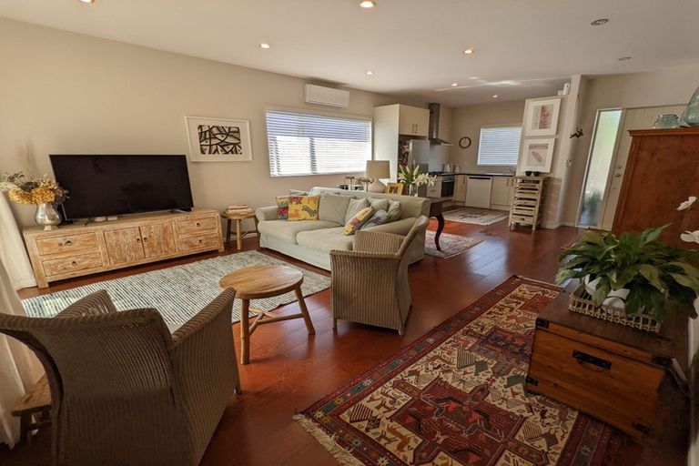 Photo of property in 1/137 Victoria Street, Onehunga, Auckland, 1061