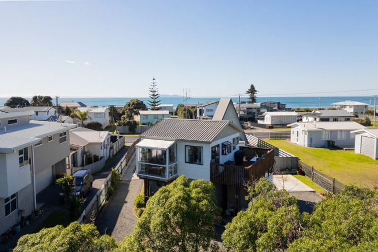 Photo of property in 266b Seaforth Road, Waihi Beach, 3611