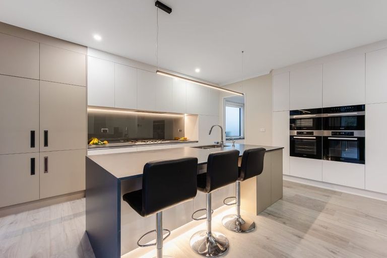 Photo of property in 36 Longshore Drive, Long Bay, Auckland, 0630