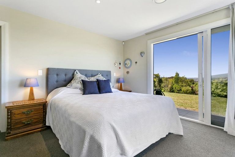 Photo of property in 35 Blue Ridge Drive, Acacia Bay, Taupo, 3385