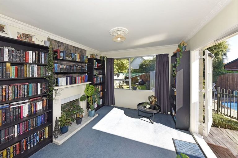 Photo of property in 42 Toorak Avenue, Avonhead, Christchurch, 8042