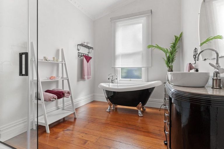 Photo of property in 67 Albert Street, Masterton, 5810