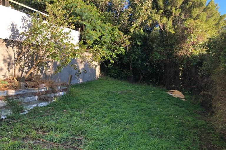 Photo of property in 3 Anzia Way, Johnsonville, Wellington, 6037