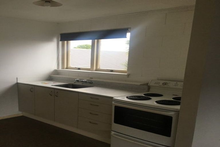 Photo of property in 196 Lincoln Road, Addington, Christchurch, 8024