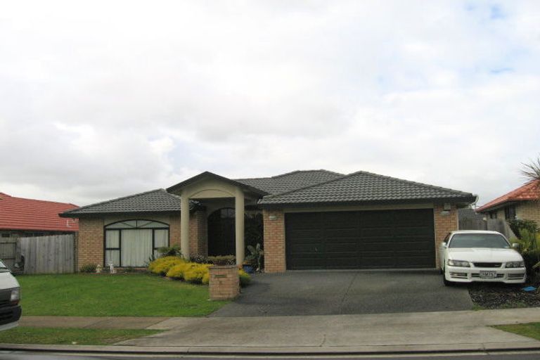 Photo of property in 8 Clavoy Place, East Tamaki, Auckland, 2016