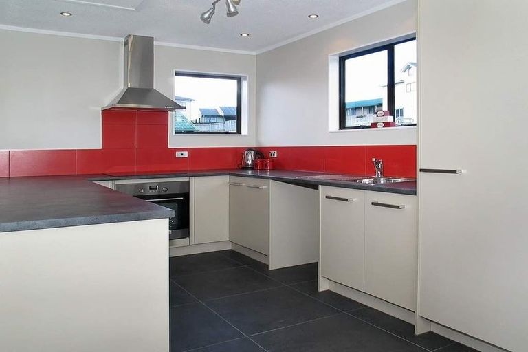 Photo of property in 10b Coventry Close, Ascot Park, Porirua, 5024