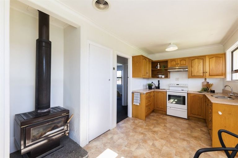 Photo of property in 1 Nairn Crescent, Awapuni, Palmerston North, 4412