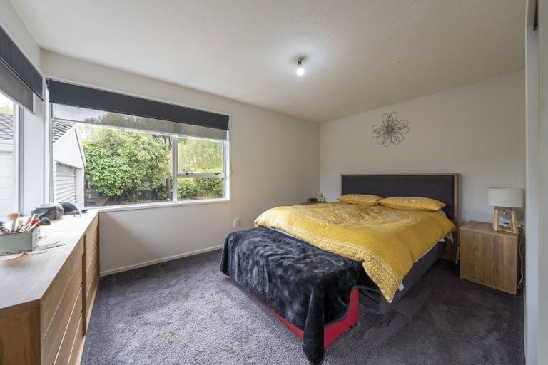 Photo of property in 10 Te Maru Place, Redwood, Christchurch, 8051