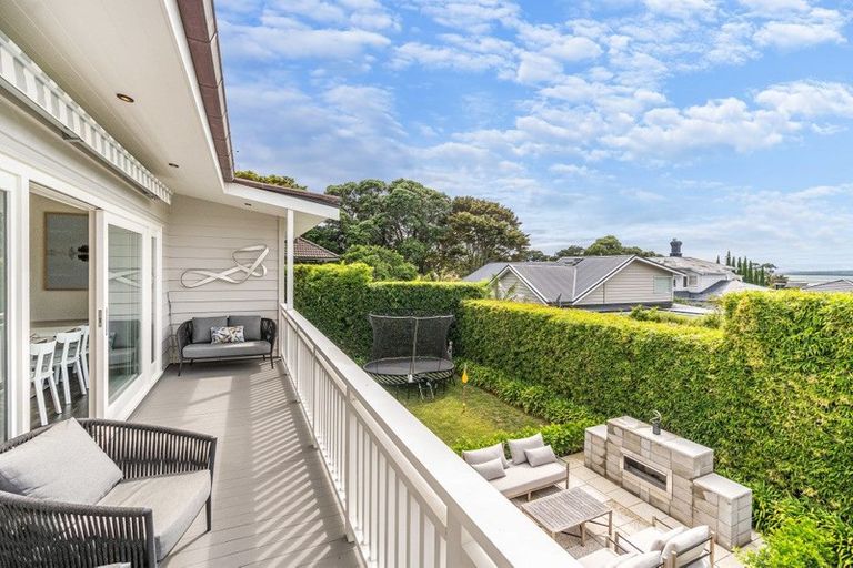 Photo of property in 195 Hurstmere Road, Takapuna, Auckland, 0622