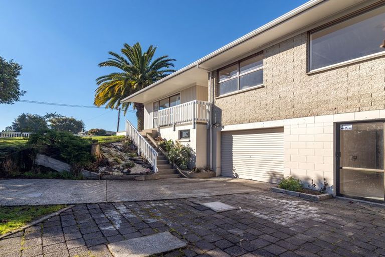 Photo of property in 16 Grayson Avenue, Mangakakahi, Rotorua, 3015