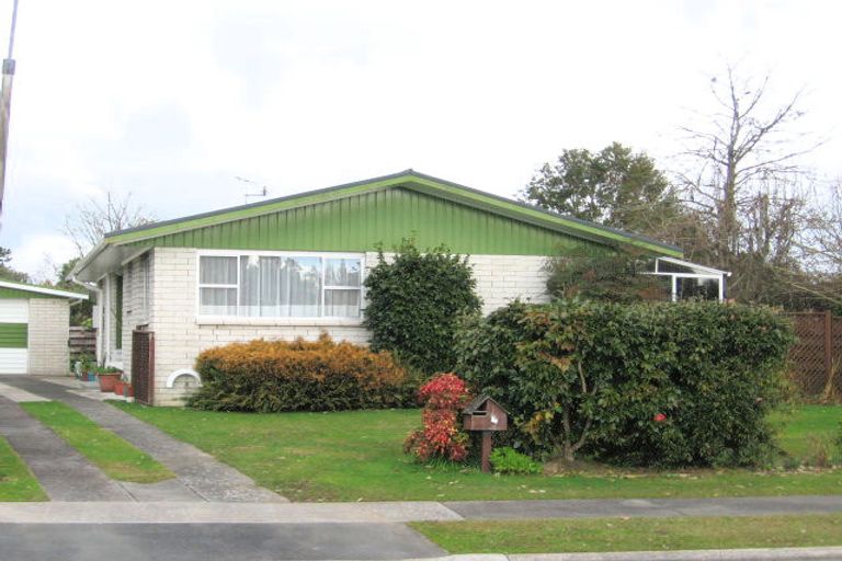 Photo of property in 4 Ridgeway Place, Glenview, Hamilton, 3206