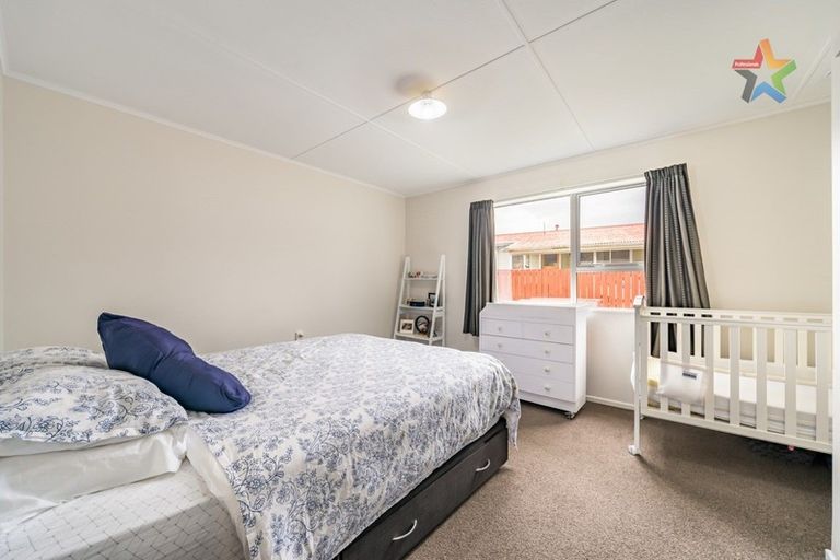 Photo of property in 303 Wellington Road, Wainuiomata, Lower Hutt, 5014