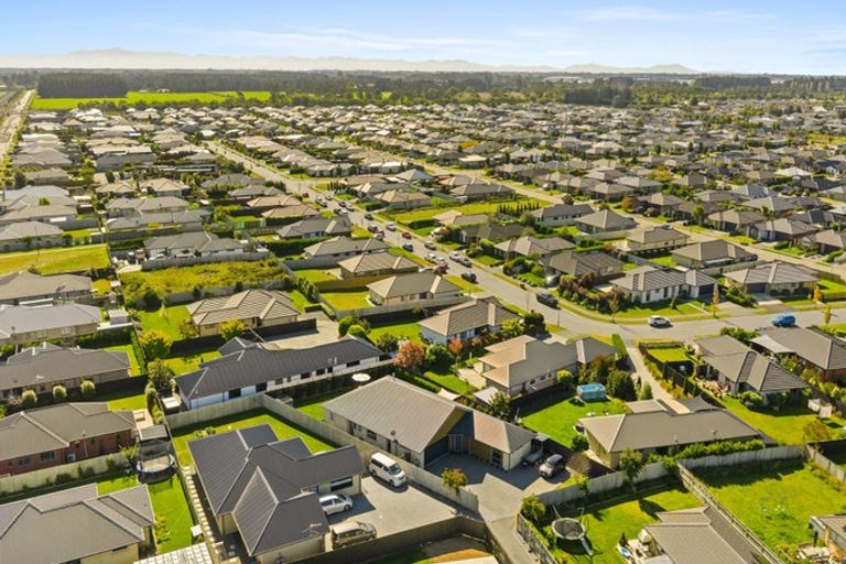 Photo of property in 50 Burnham School Road, Rolleston, 7614