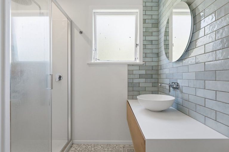 Photo of property in 37 Glenn Terrace, Otumoetai, Tauranga, 3110