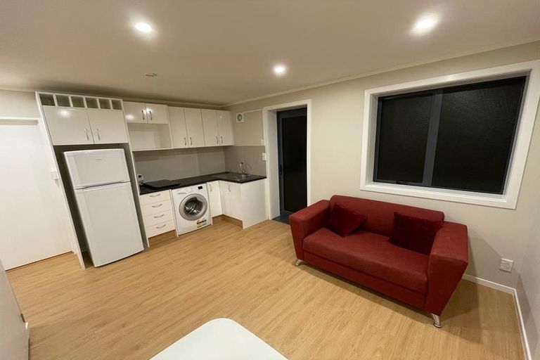 Photo of property in 2/1a Hewson Street, Ellerslie, Auckland, 1051