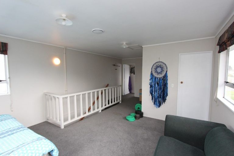 Photo of property in 146 Miranda Street, Stratford, 4332
