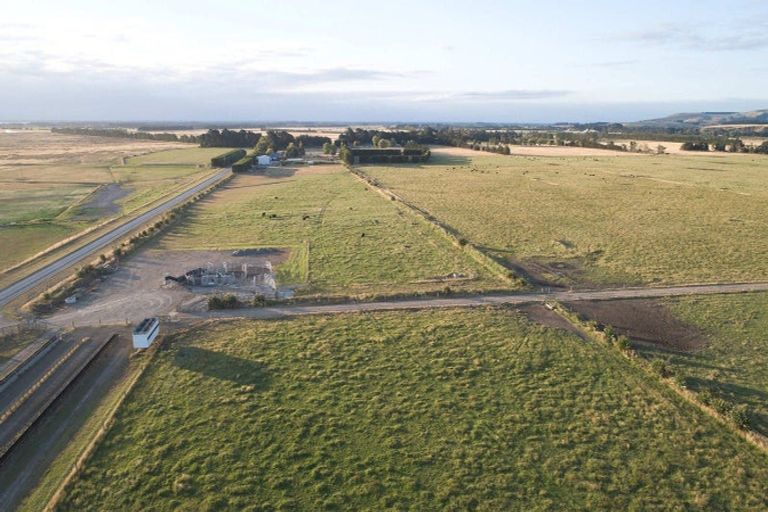 Photo of property in 247 Seabridge Road, Motukarara, Christchurch, 7672