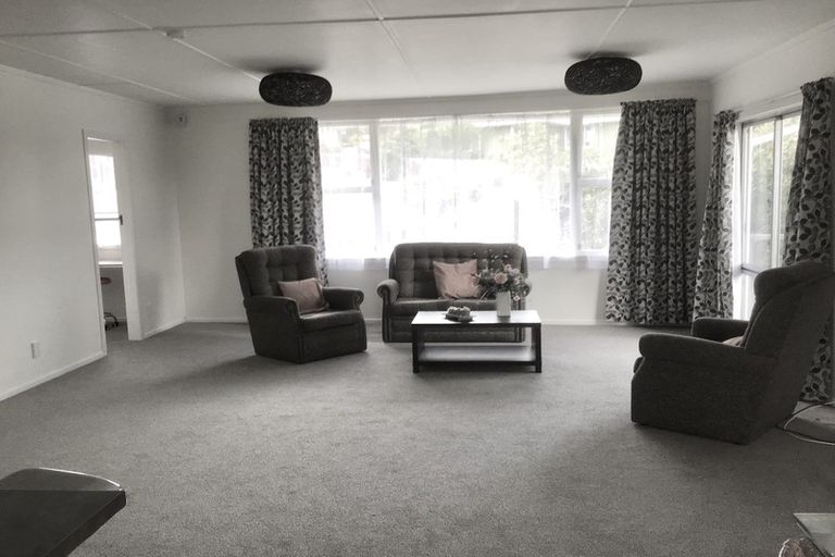 Photo of property in 40 Thomas Crescent, Western Heights, Rotorua, 3015