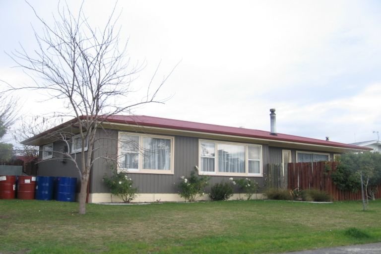 Photo of property in 29 Guildford Street, Tamatea, Napier, 4112