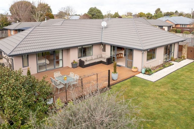 Photo of property in 9 The Stables, Woodend, 7610