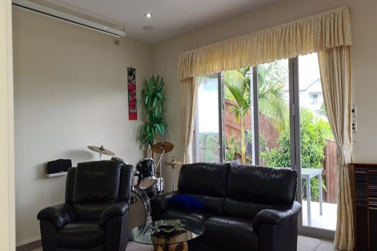 Photo of property in 85 Oteki Park Drive, Welcome Bay, Tauranga, 3112