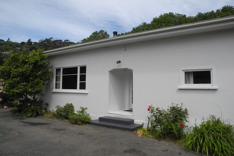 Photo of property in 17 Bowenvale Avenue, Cashmere, Christchurch, 8022