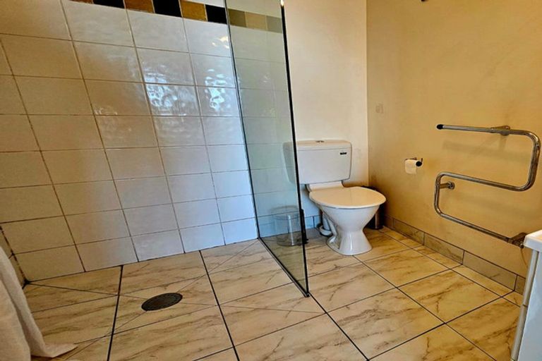 Photo of property in 12 Commodore Place, Britannia Heights, Nelson, 7010