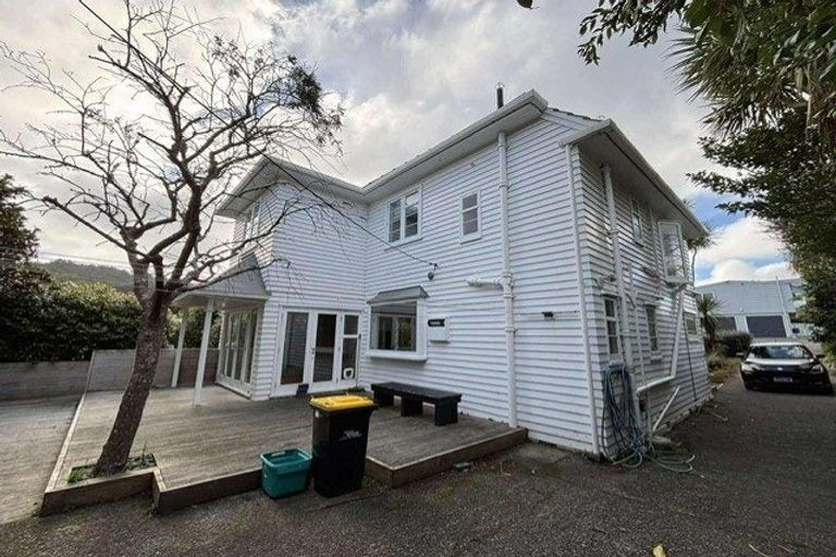 Photo of property in 72 Cashmere Avenue, Khandallah, Wellington, 6035
