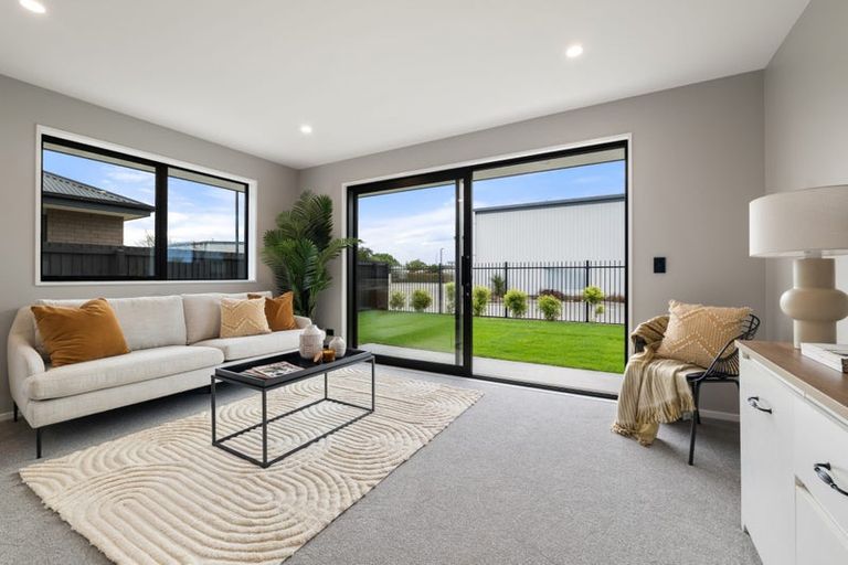 Photo of property in 29 Poipoi Place, Aranui, Christchurch, 8061