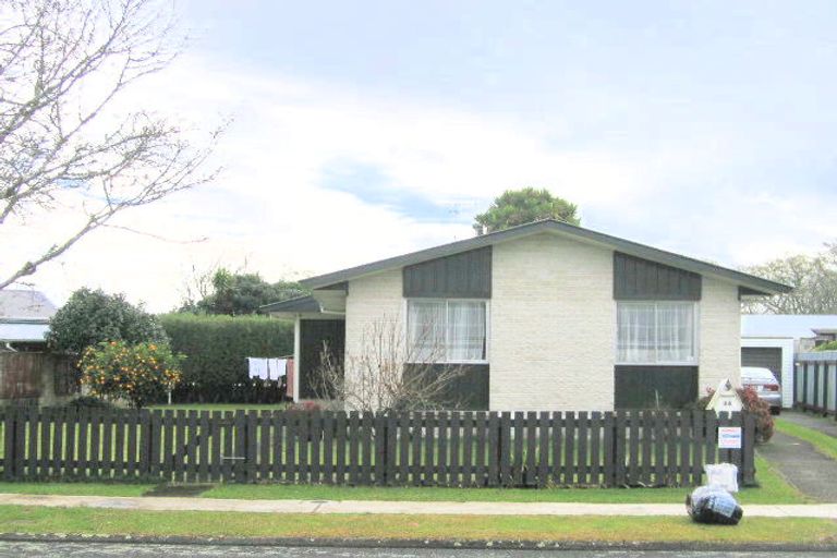 Photo of property in 44 Rosalind Street, Deanwell, Hamilton, 3206
