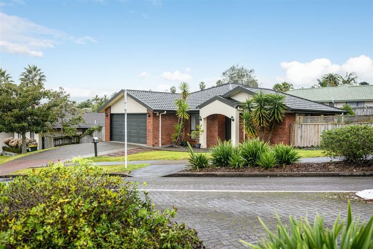 Photo of property in 4 San Domingo Rise, Henderson, Auckland, 0612