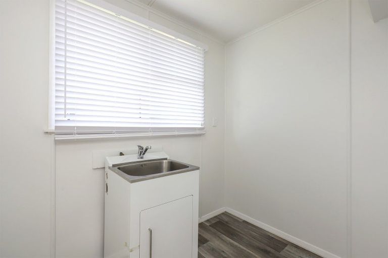 Photo of property in 14 Cottrell Crescent, Onekawa, Napier, 4110