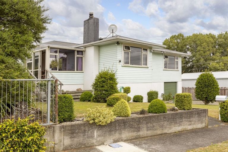Photo of property in 4 Wavell Crescent, Lansdowne, Masterton, 5810