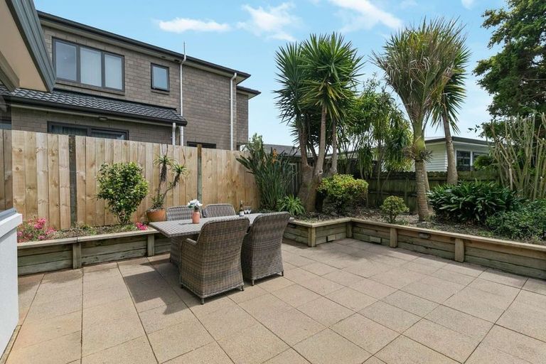 Photo of property in 9a Grassways Avenue, Pakuranga, Auckland, 2010