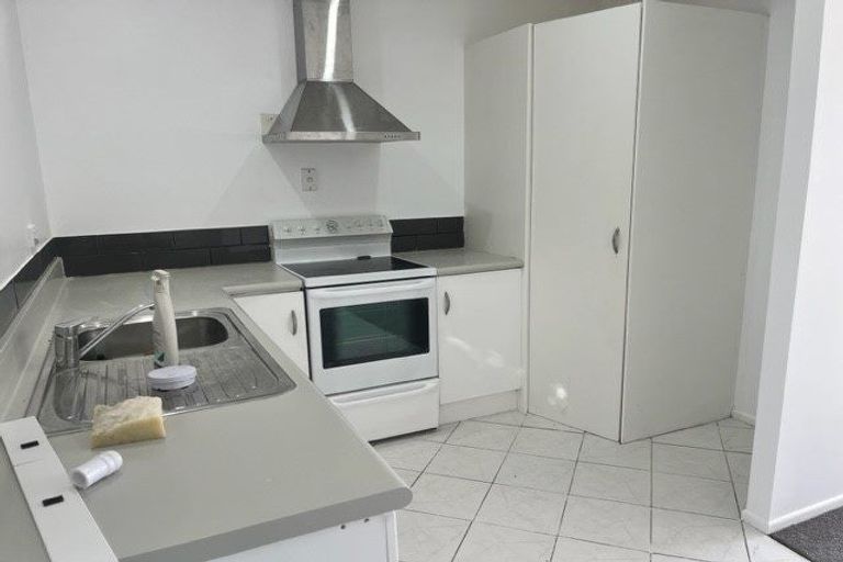 Photo of property in 169 Bucklands Beach Road, Bucklands Beach, Auckland, 2012