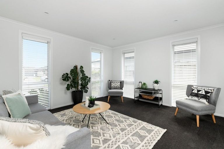 Photo of property in 12 Harding Drive, Papamoa Beach, Papamoa, 3118