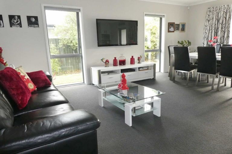 Photo of property in 16 Sweet Waters Place, Woolston, Christchurch, 8023