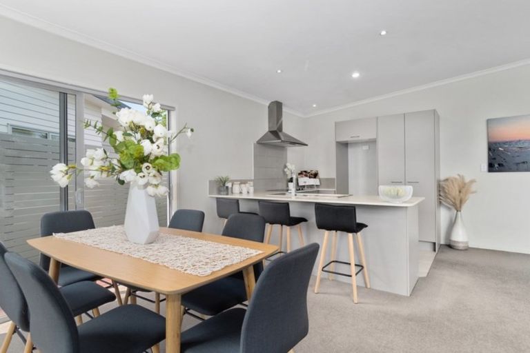 Photo of property in 20 Tory Way, Omokoroa, 3114