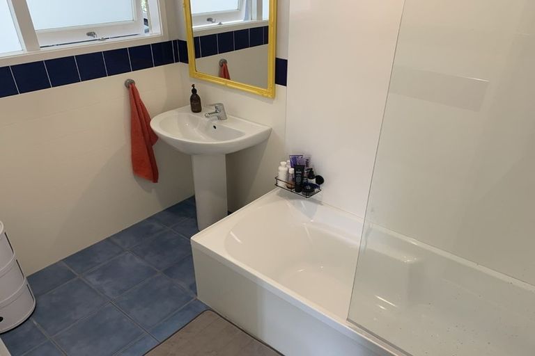 Photo of property in 28 Kiwi Street, Heretaunga, Upper Hutt, 5018