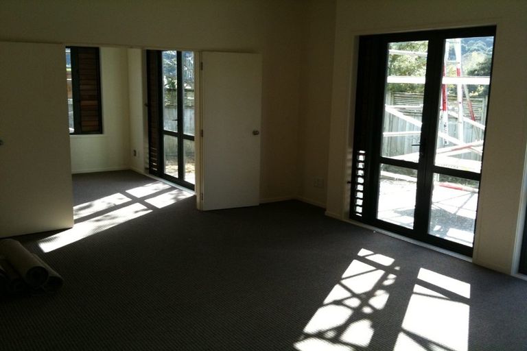 Photo of property in 7/11 The Avenue, Albany, Auckland, 0632