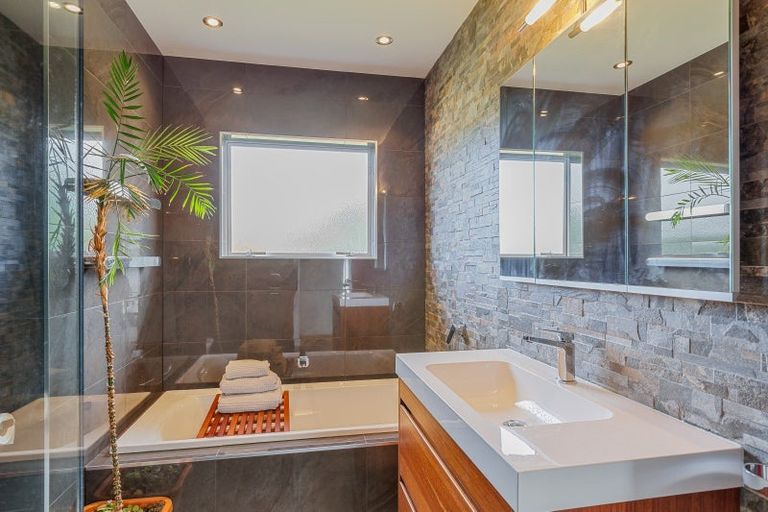 Photo of property in 454 South Ridge Road, Pahiatua, 4983