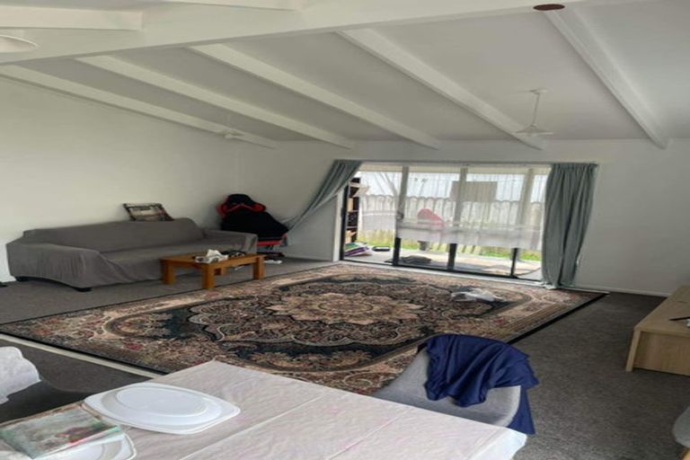 Photo of property in 24 Freda Place, Favona, Auckland, 2024