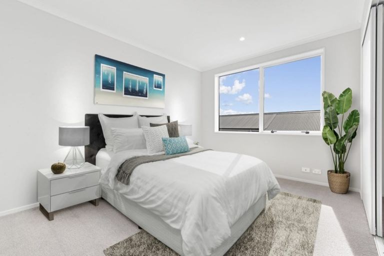 Photo of property in 12 Kainga Lane, Whenuapai, Auckland, 0618