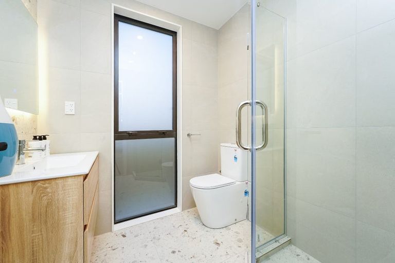 Photo of property in 26 Curtiss Circle, Hobsonville, 0618
