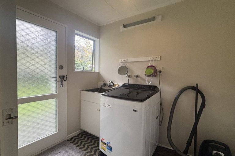 Photo of property in 8 He Awa Crescent, Waikanae, 5036