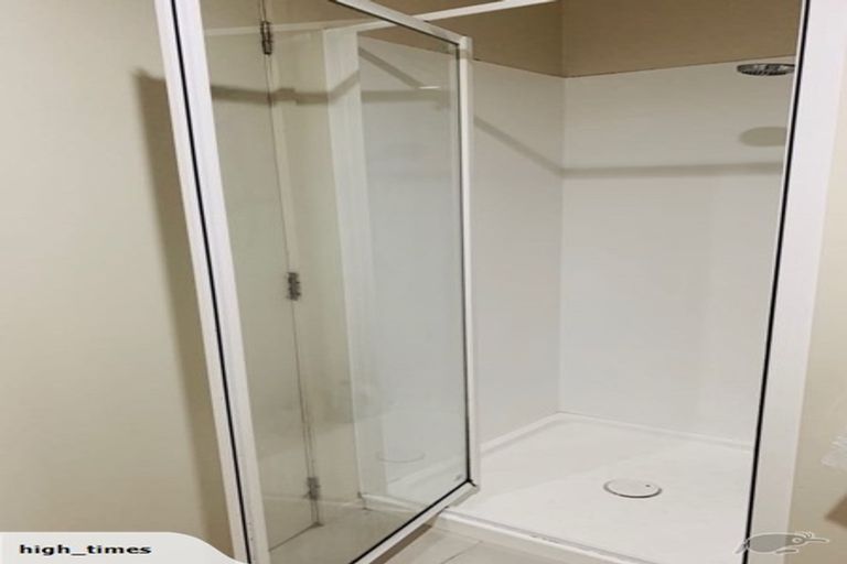 Photo of property in 2/49 Henderson Valley, Henderson, Auckland, 0612